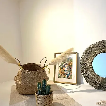לינה וארוחת בוקר Atrium Boutique